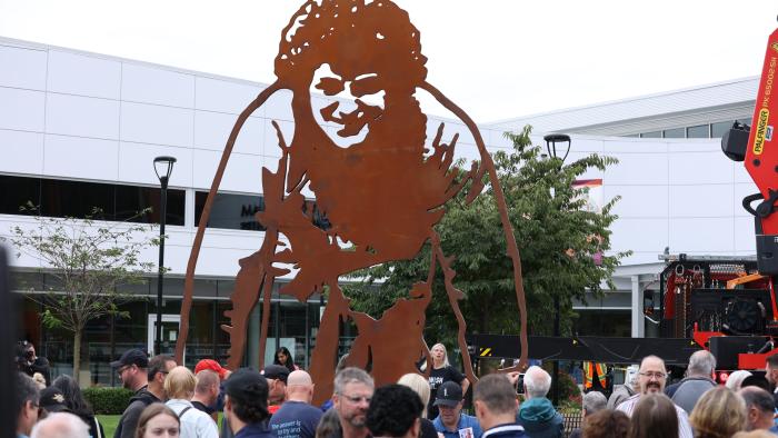 Terry Fox Sculpture
