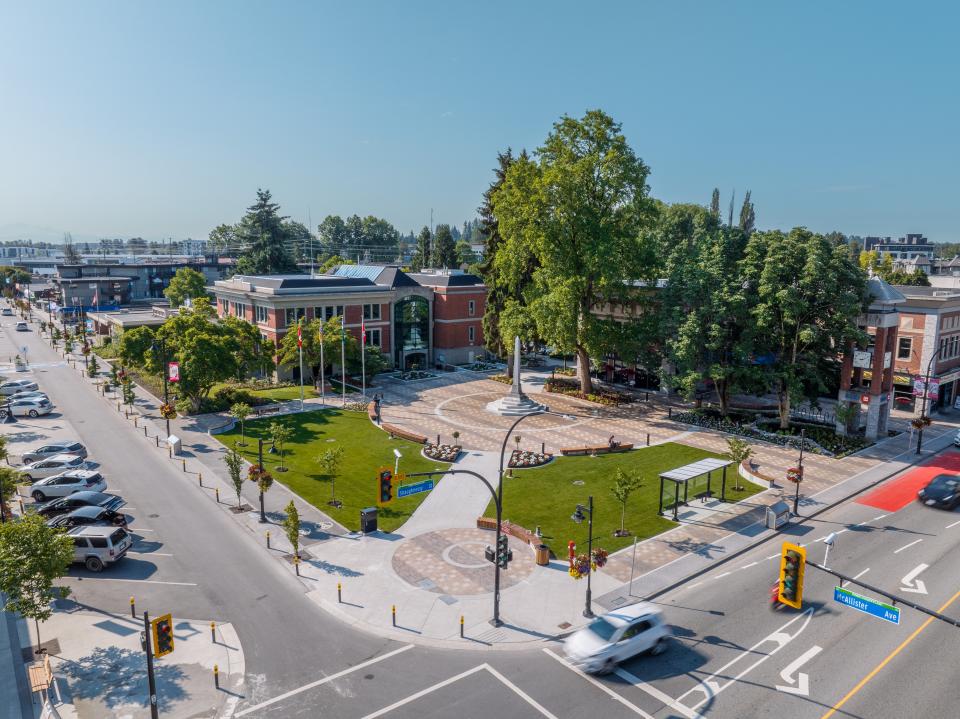 Aerial view of Veterans Park memorial.