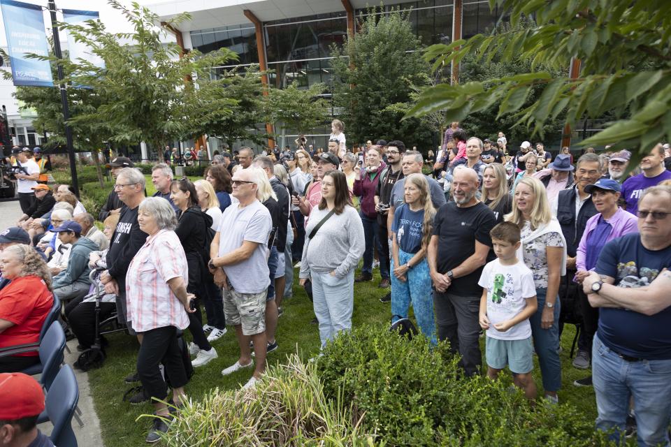 crowd